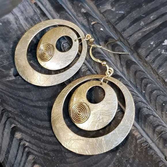 Rodeo Drive Super Lightweight Gold Plated Surgical Steel Double Hoop Earrings - Picture 2 of 11
